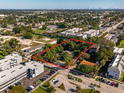 13265 Alexandria Dr, Opa-Locka, Florida 33054, USA