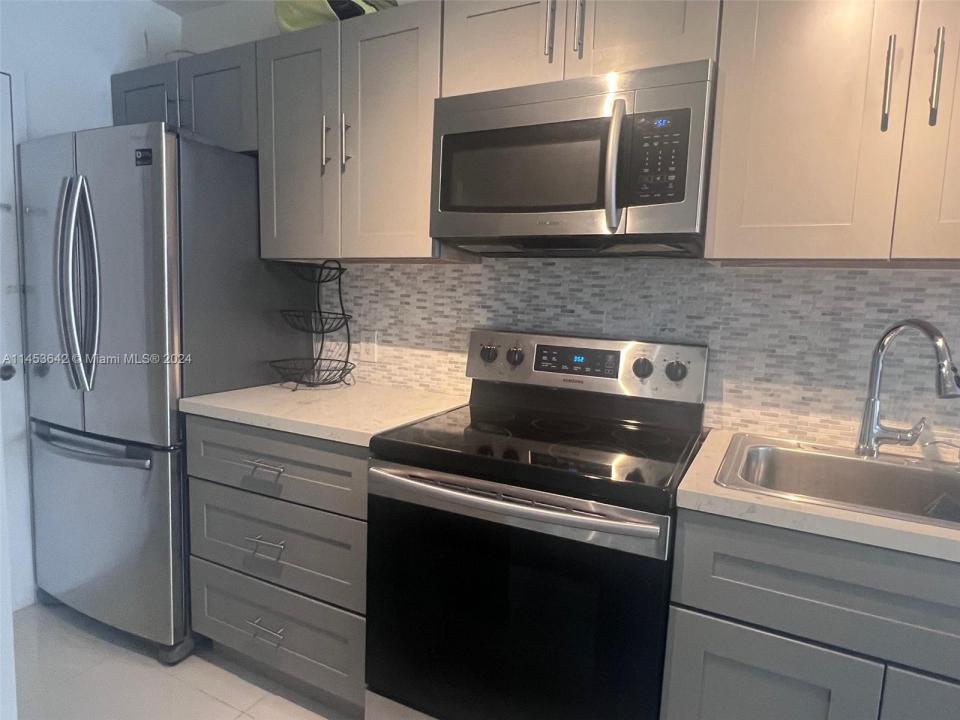 100 Lincoln Rd 501, Miami Beach, Floride 33139, États-Unis