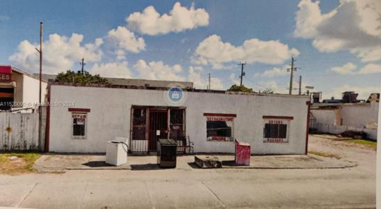 Opa-Locka, Florida 33054, USA
