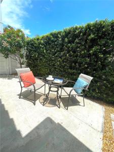 331 Desoto St, Hollywood, Florida 33019, USA