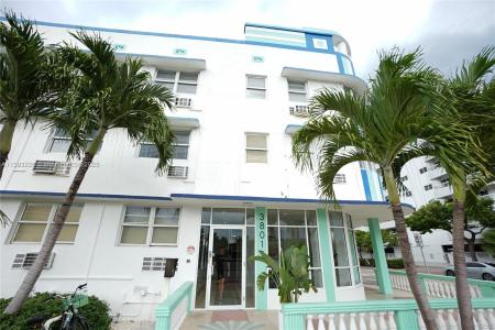 3801 Indian Creek Dr 201, Miami Beach, Florida 33140, USA