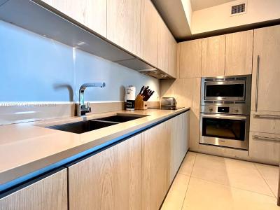 4111 S Ocean Dr 2109, Hollywood, Florida 33019, USA