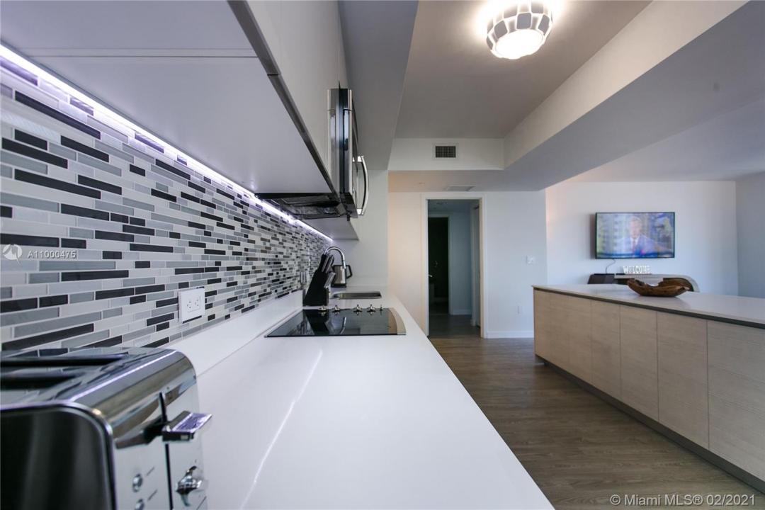 2600 E Hallandale Beach Blvd T2002 SEASONAL, Hallandale Beach, Florida 33009