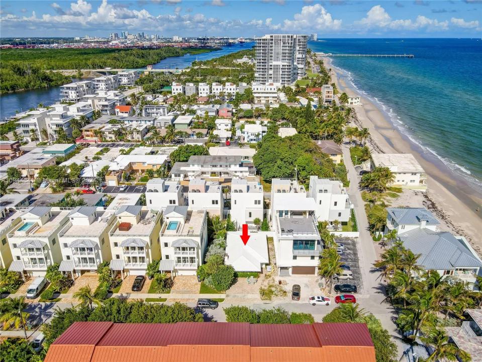 309 Oak St, Hollywood, Florida 33019, Stati Uniti