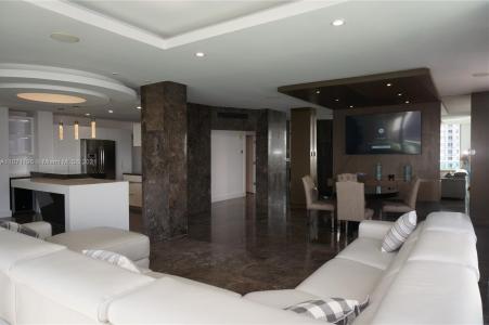 4001 S Ocean Dr PH1, Hollywood, Florida 33019, USA