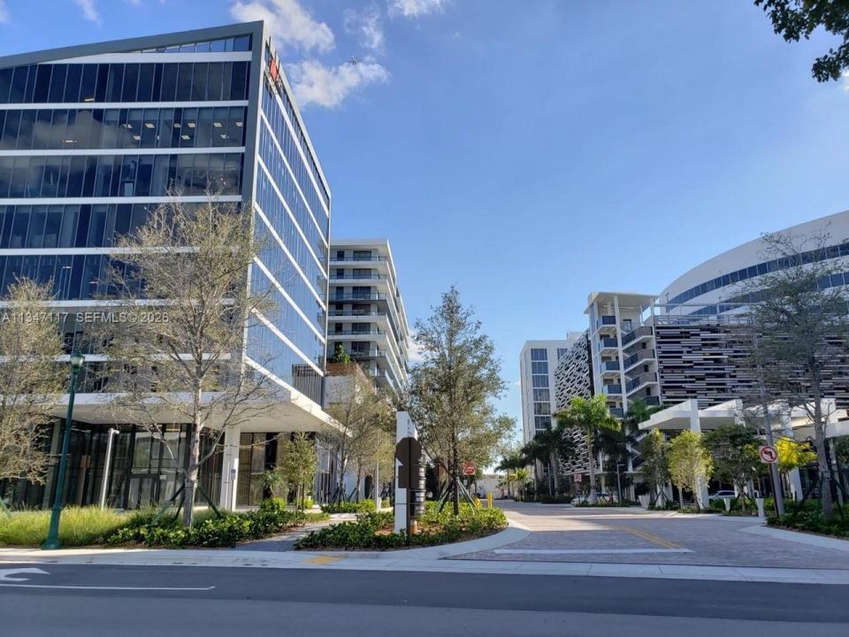 2980 NE 207th St 336, Aventura, Floride 33180, États-Unis
