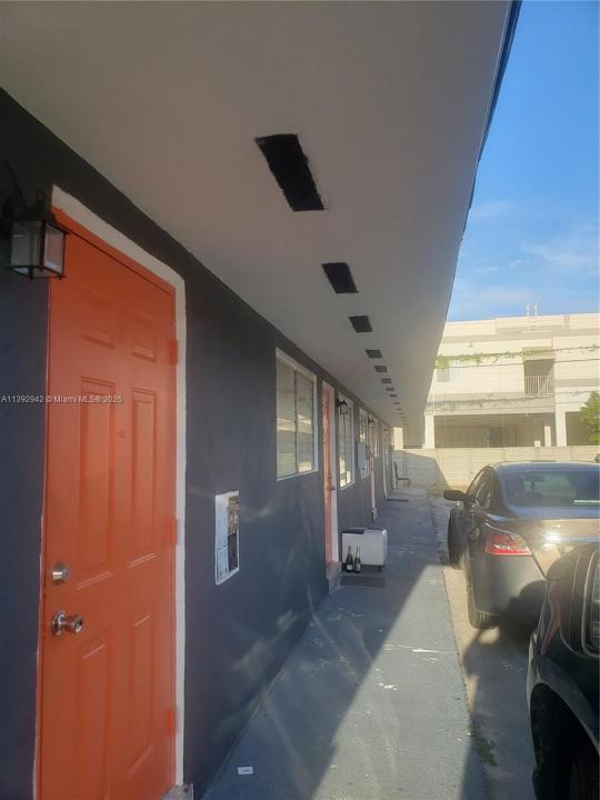 2865 NW 22nd Ave, Miami, フロリダ 33142, アメリカ合衆国