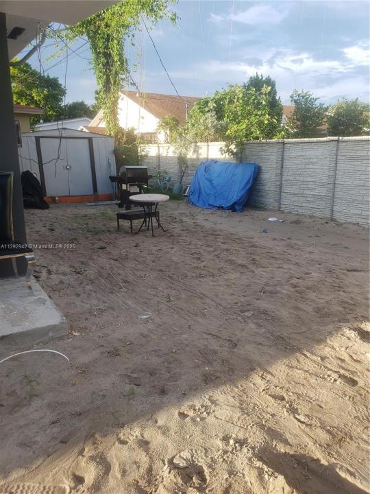 2865 NW 22nd Ave, Miami, フロリダ 33142, アメリカ合衆国