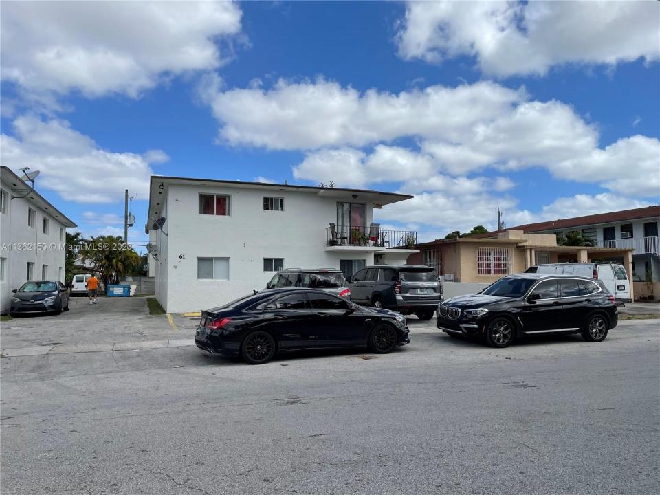 61 W 13th St, Hialeah, Floride 33010, États-Unis