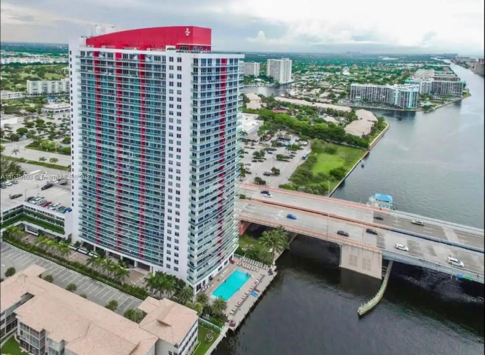 2600 E Hallandale Beach Blvd T3107, Hallandale Beach, 플로리다 33009, 미국