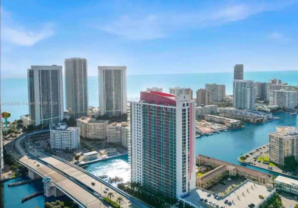 2600 E Hallandale Beach Blvd T3107, Hallandale Beach, 플로리다 33009, 미국