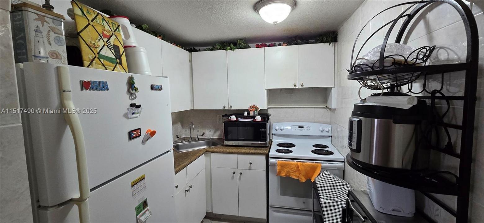 606 W 81st St 117, Hialeah, Floride 33014, États-Unis