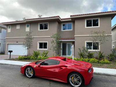 3562 Forest View Cir, Dania Beach, Florida 33312, USA