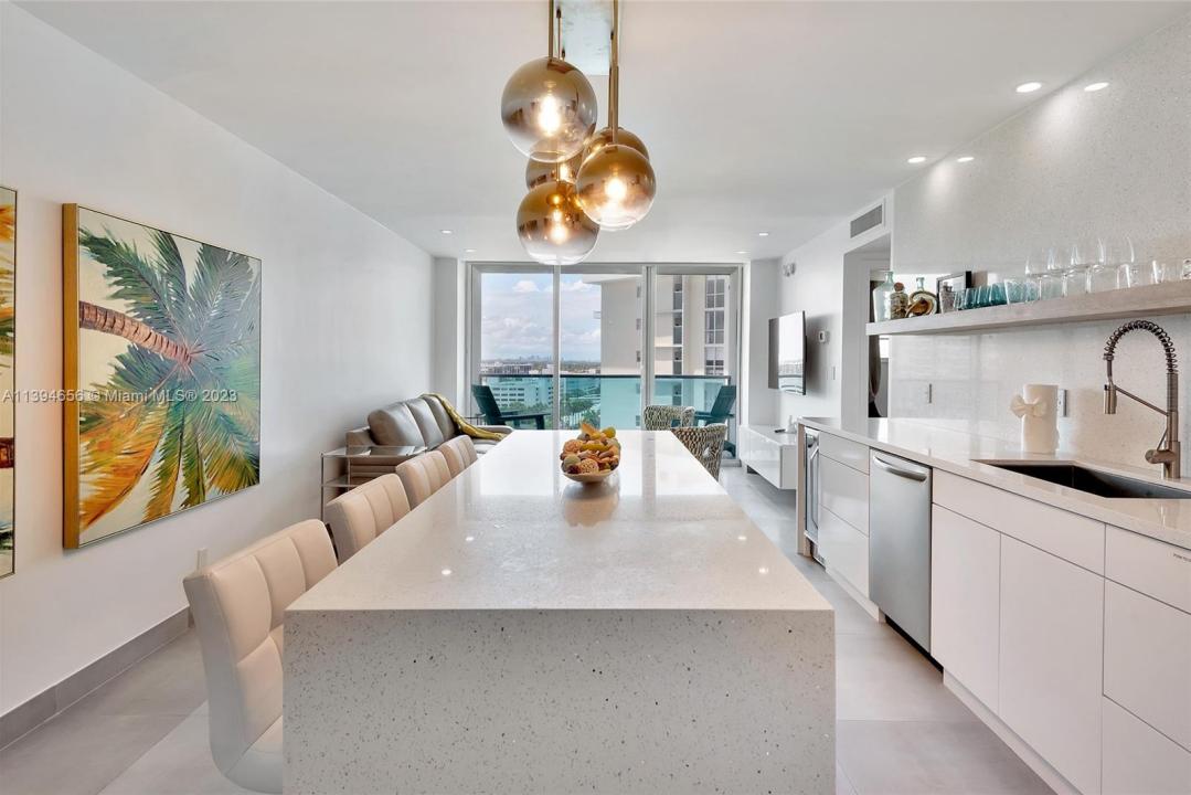 4001 S Ocean Dr 14H, Hollywood, フロリダ 33019, アメリカ合衆国