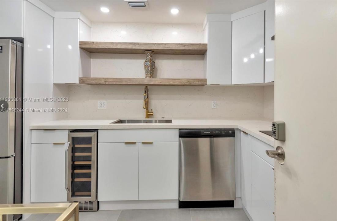 4001 S Ocean Dr 9F, Hollywood, フロリダ 33019, アメリカ合衆国