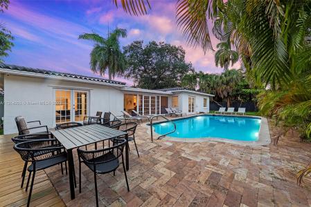 1308 Seabreeze Blvd, Fort Lauderdale, Florida 33316, USA