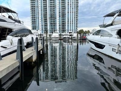17211 Biscayne Blvd BS-26, North Miami Beach, فلوريدا 33160, الولايات المتحدة