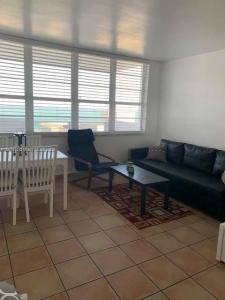100 Lincoln Rd 1219, Miami Beach, Florida 33139, USA