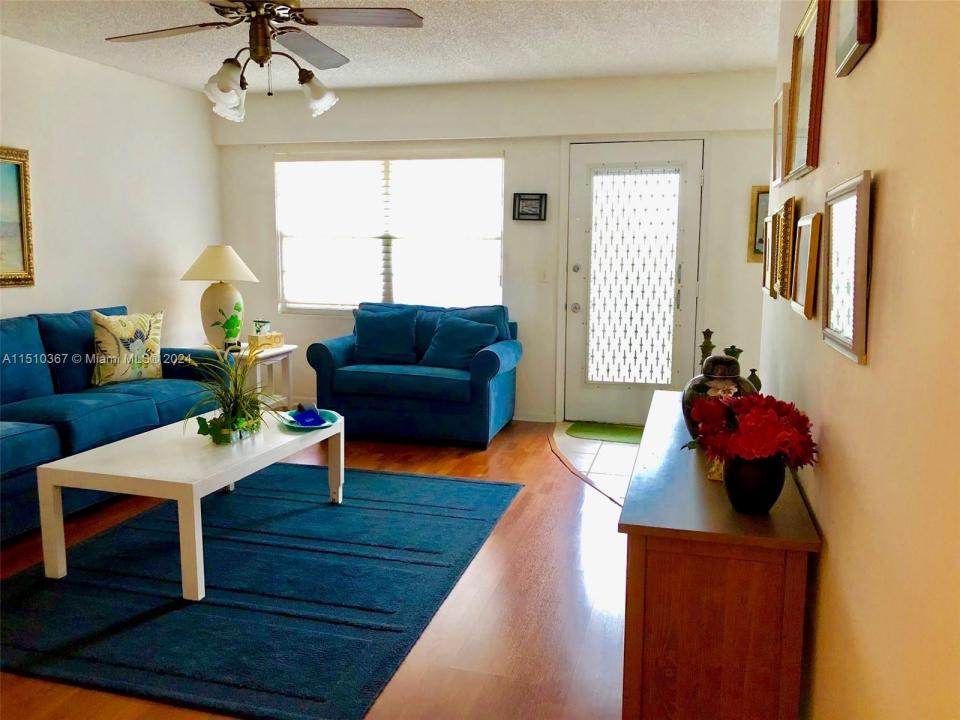 300 SW 134th Way 405E, Pembroke Pines, Floride 33027, États-Unis