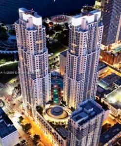 244 Biscayne Blvd 3908, Miami, Florida 33132, USA