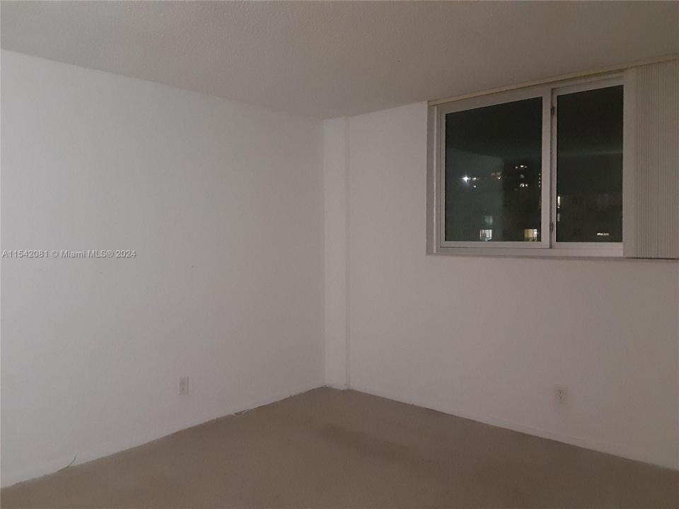 19380 Collins Ave 1515, Sunny Isles Beach, Floryda 33160, USA