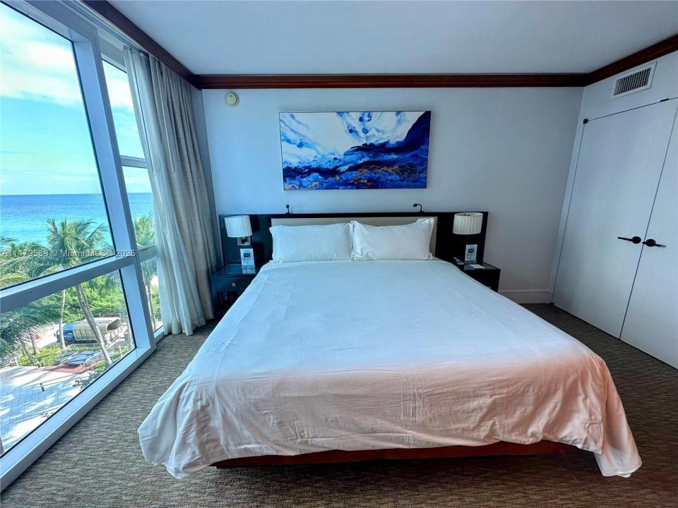 6801 Collins Ave 611, Miami Beach, פלורידה 33141, ארצות הברית של אמריקה 