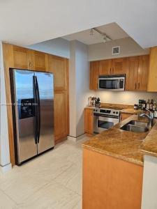 1755 E Hallandale Beach Blvd 1004E, Hallandale Beach, Florida 33009, USA