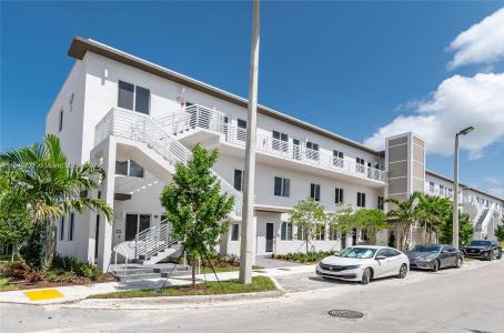 6450 NW 102 Path 303, Doral, Florida 33178, USA