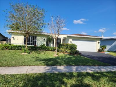10551 Sunset Strip, Sunrise, Florida 33322, USA
