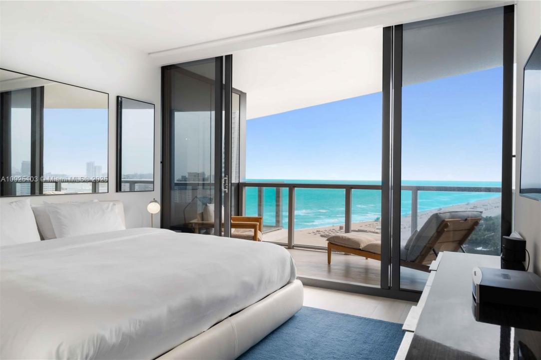 Miami Beach, Floryda 33139, USA