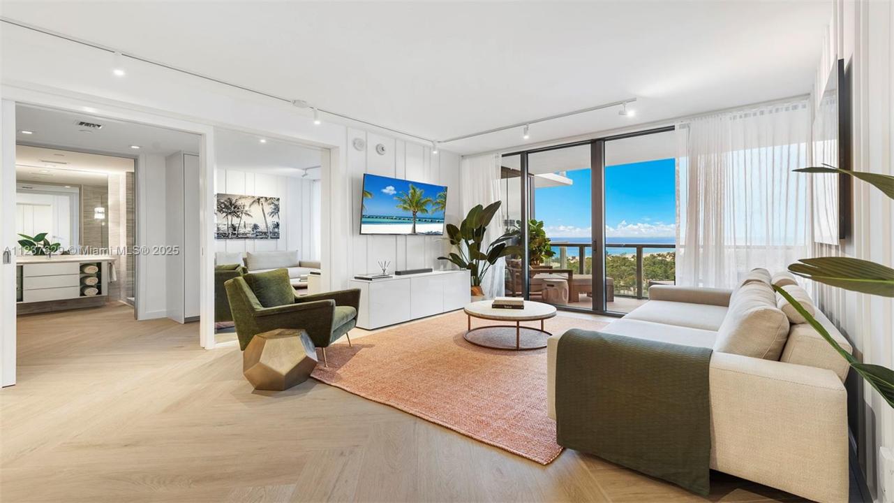 2201 Collins Ave 804, Miami Beach, Florida 33139, USA