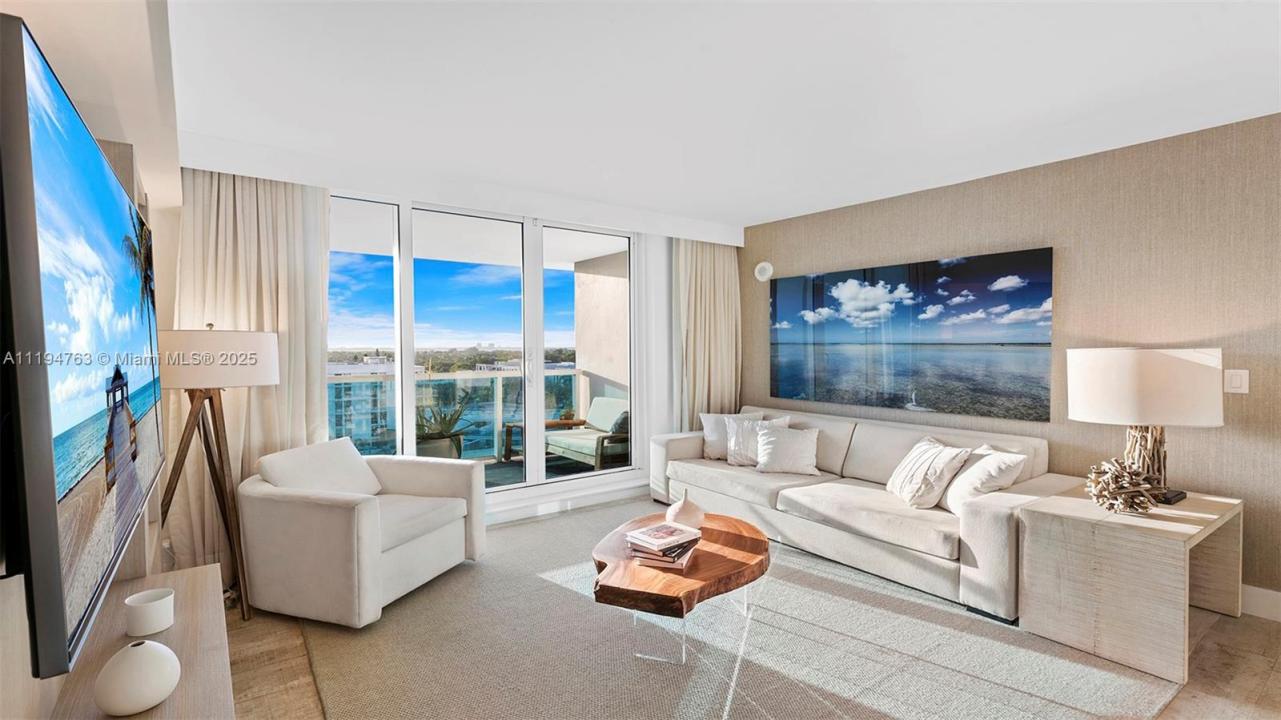 Miami Beach, Floryda 33139, USA