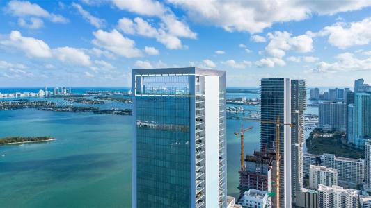 700 NE 26th Terrace PH-5701, Miami, Florida 33137, USA