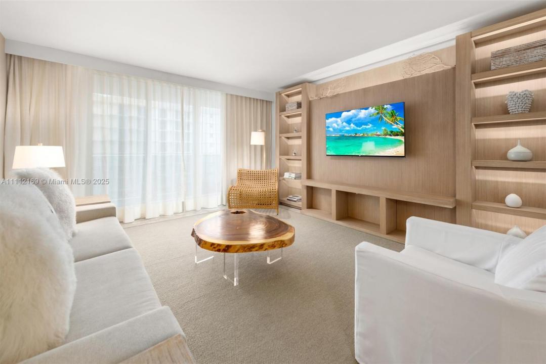102 24th St 1211, Miami Beach, Floride 33139, États-Unis