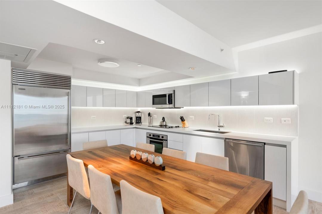102 24th St 1219, Miami Beach, Флорида 33139, Соединенные Штаты