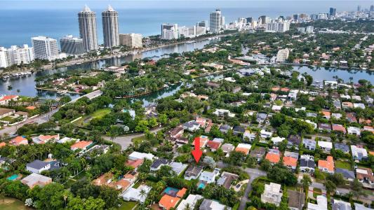 535 W 51st St, Miami Beach, Florida 33140, USA
