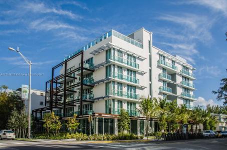 1215 West Ave 306, Miami Beach, Florida 33139, USA