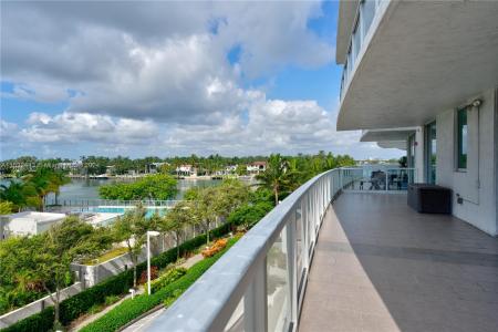 6700 Indian Creek Dr 402, Miami Beach, Florida 33141, USA