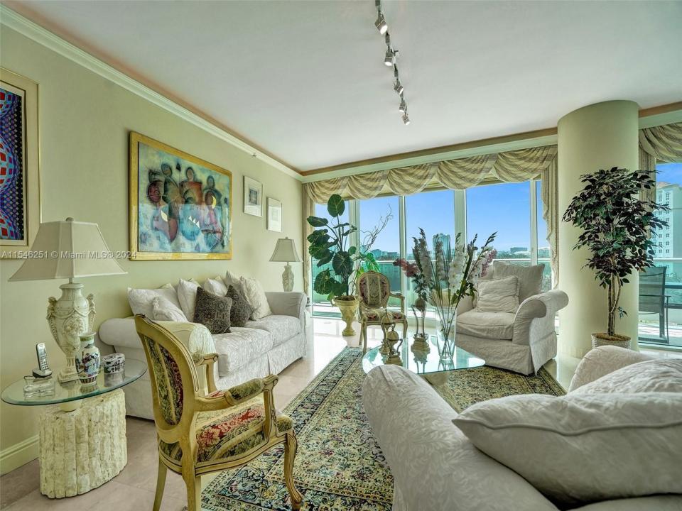19955 NE 38th Ct 901, Aventura, Florida 33180, HOA KỲ