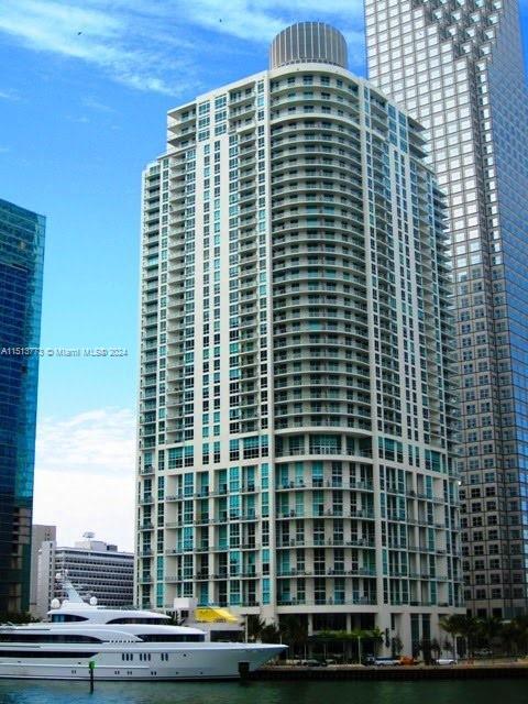 300 S Biscayne Blvd T-2709, Miami, Florida 33131, Stati Uniti