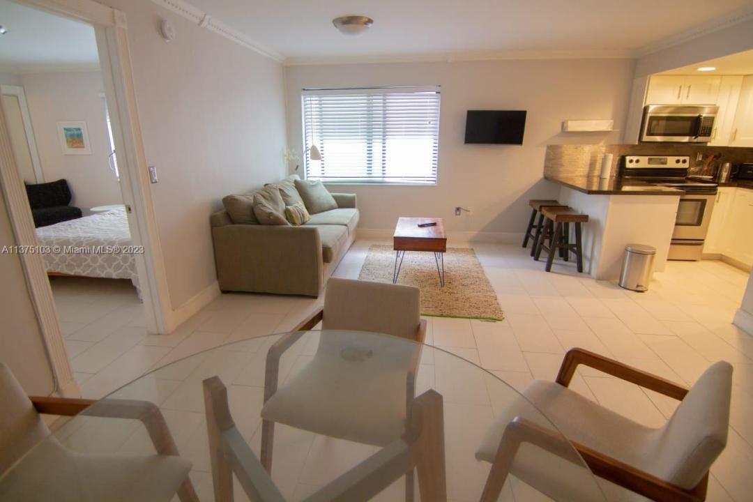 753 Michigan Ave 2C, Miami Beach, Floride 33139, États-Unis