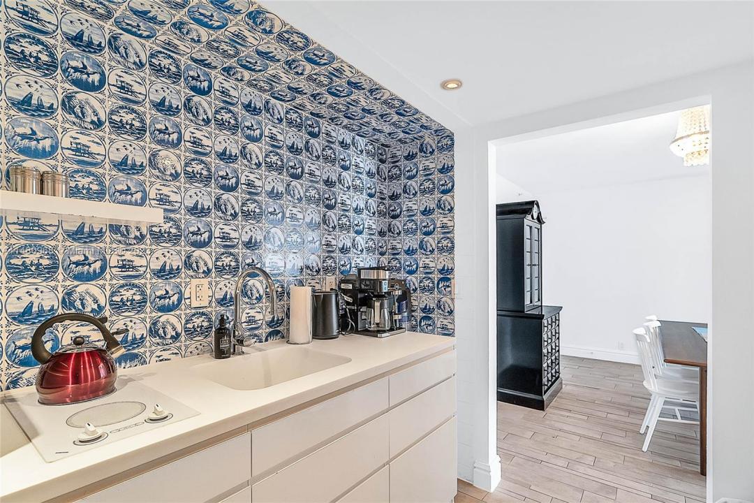 Miami Beach, Florida 33139