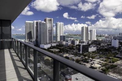 121 NE 34th St 2601, Miami, Florida 33137, USA