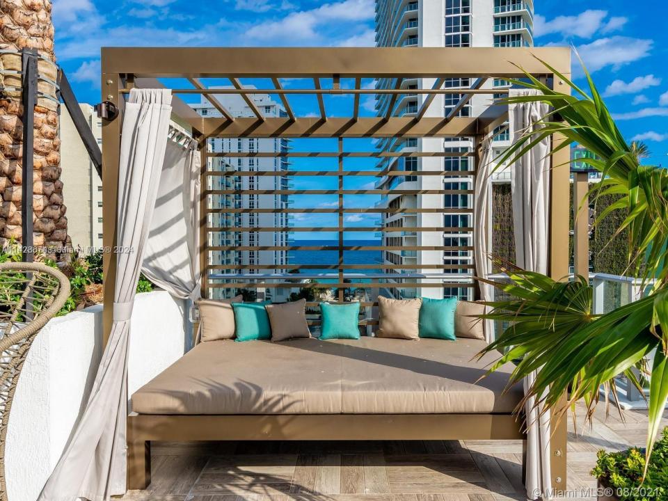 4010 S Ocean Dr R301, Hollywood, Флорида 33019, Соединенные Штаты