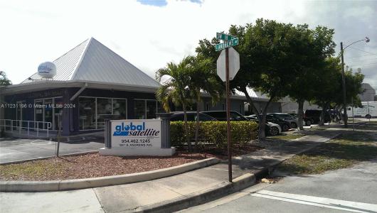 1901 S Andrews Ave, Fort Lauderdale, Florida 33316, USA