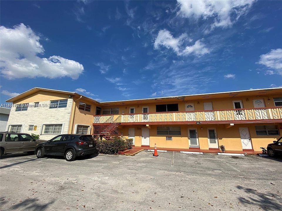 19080 NE 3rd Ct 317, Miami, Floride 33179, États-Unis