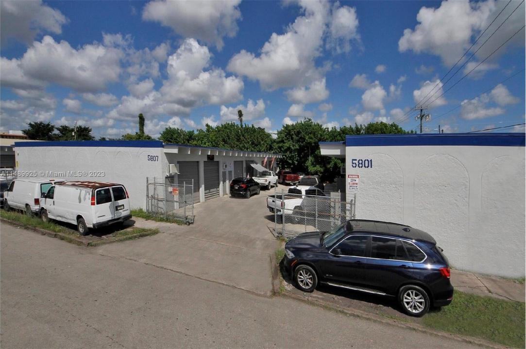 5801-5807 Dawson St, Hollywood, Florida 33023, USA
