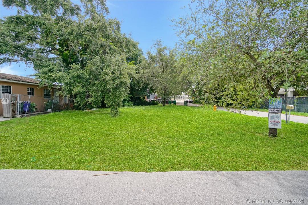 7701 NE 3rd Ct, Miami, フロリダ 33138, アメリカ合衆国