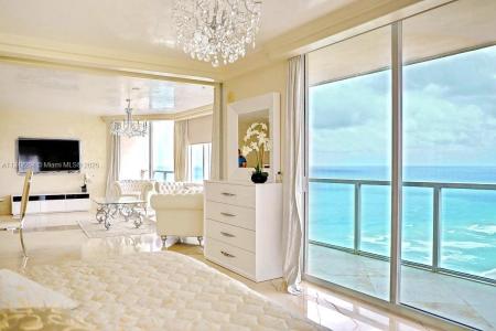 16699 Collins Ave 2508, Sunny Isles Beach, Florida 33160, USA