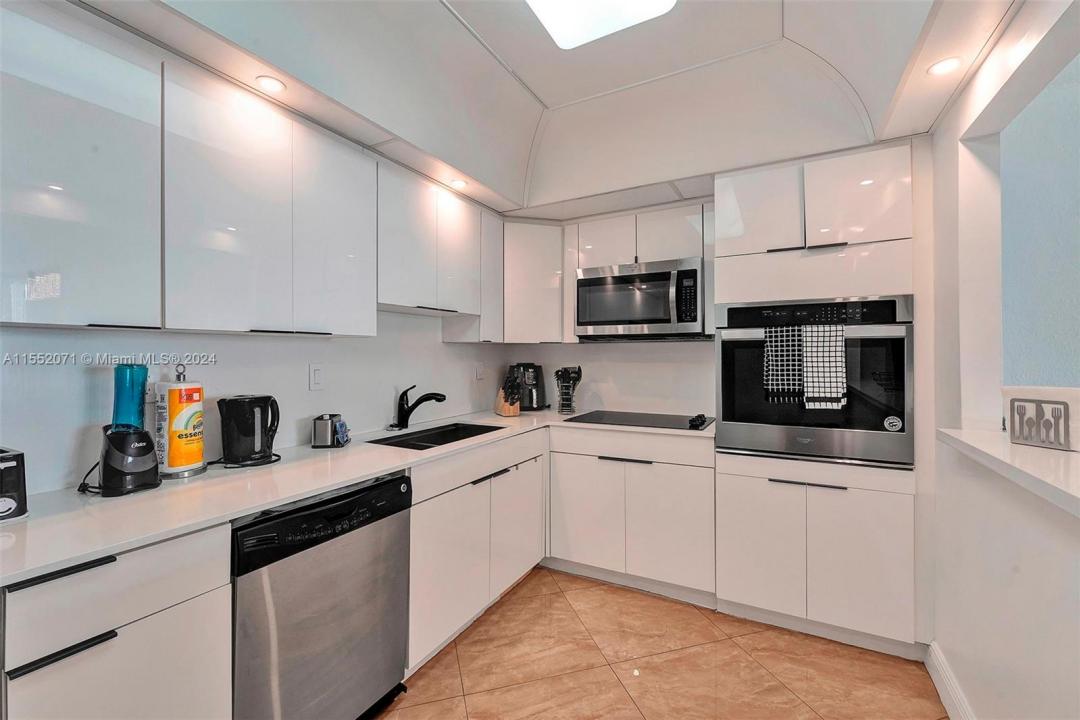 19370 Collins Ave 1001, Sunny Isles Beach, فلوريدا 33160, الولايات المتحدة